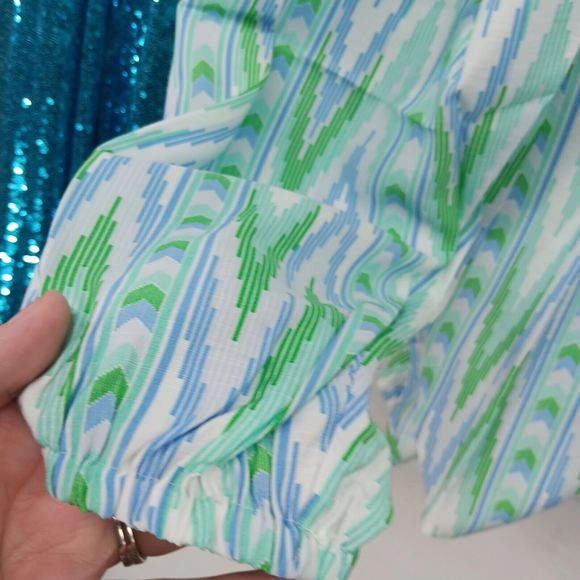 NWT/Bag Emily McCarthy Loli Top Blouse SZ XS Zig Zag Pattern Buttons $180 MSRP - Picture 10 of 14